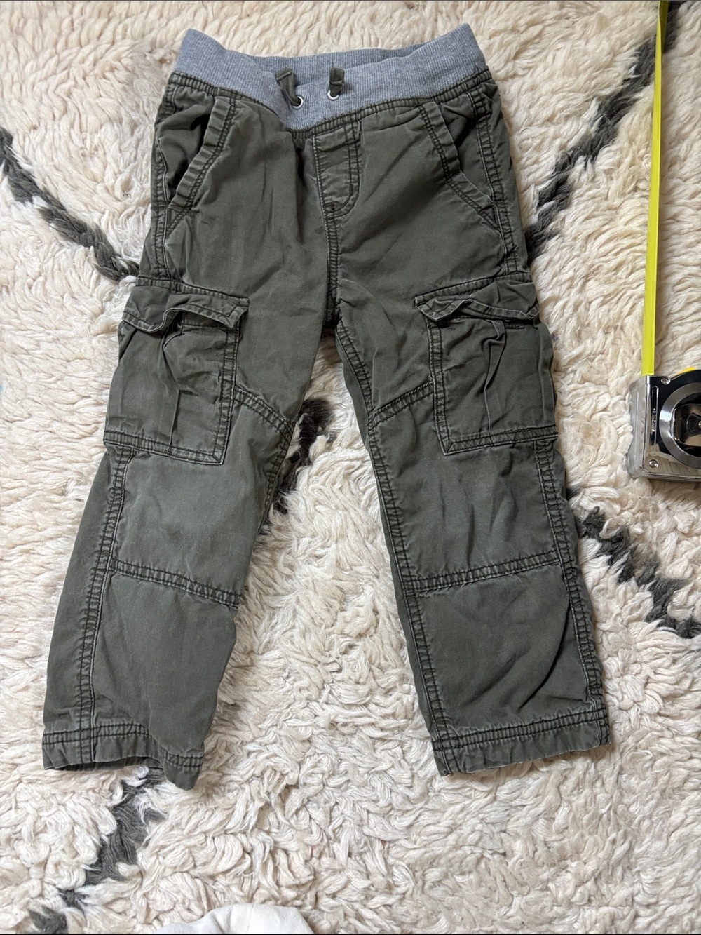 Hanna Andersson Cargo Pants with Knit Waist - Picture 14 of 17